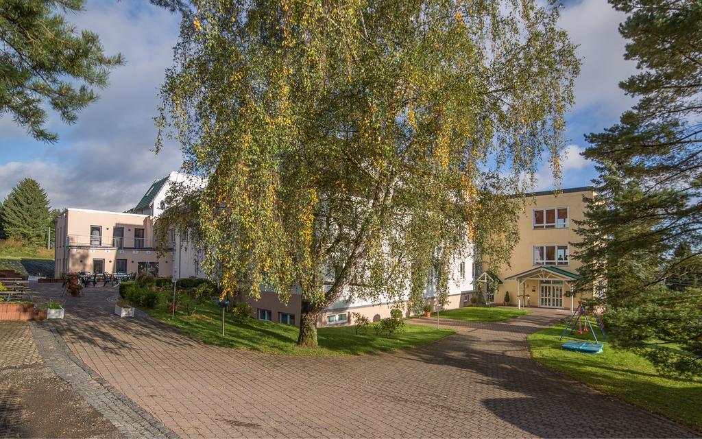 Berghotel Tambach Bagian luar foto