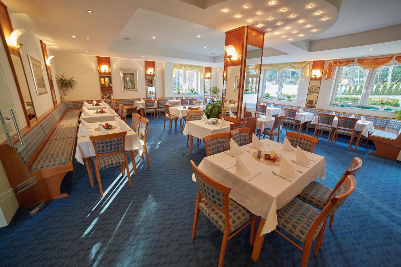 Berghotel Tambach Bagian luar foto