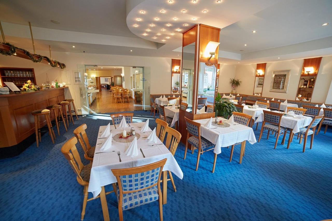 Berghotel Tambach Bagian luar foto