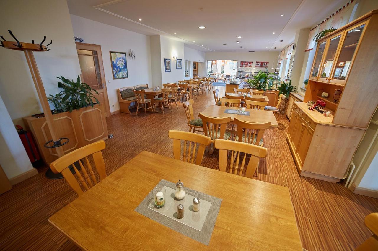 Berghotel Tambach Bagian luar foto
